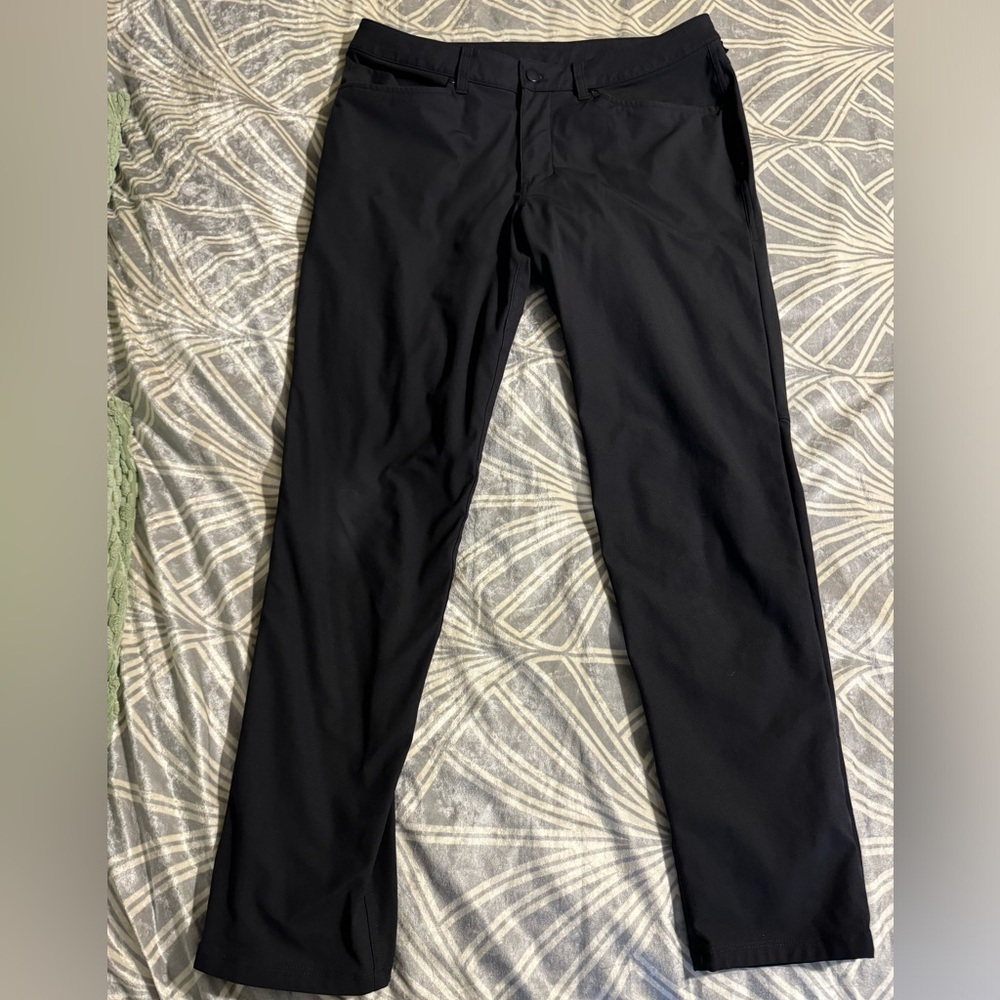 Lululemon black pants 34 x 30.5 - tag removed.